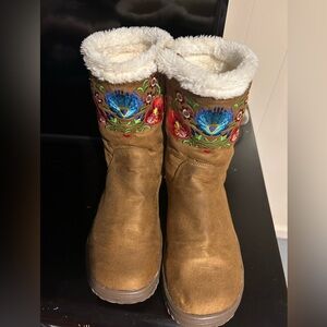Roebuck & Co Embroidered Tan Boots with Floral Design